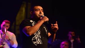إهداء خاص لـ أحمد عصام.. محمد عدوية يطرح أغنية "قفلوا علينا الباب" 