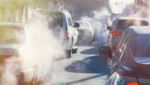 المفوضية الأوروبية تقترح إلزام السيارات المباعة حتى 2035 بإطلاق انبعاثات أقل