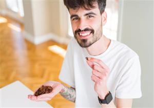 فوائد الزبيب للرجال- هل علاج فعال لضعف الانتصاب؟