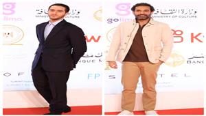 أنيقة وجذابة.. إطلالات الشباب في رابع أيام مهرجان القاهرة السينمائي