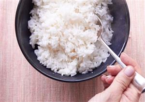 لهذه الأسباب- طبيبة تحذر من تناول الأرز البايت "فيديو"
