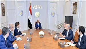 السيسي يستعرض جهود التعاون المشترك مع مجموعة "أورانج" العالمية 