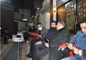 بالصور| محمد رحيم وخالد تاج الدين في عزاء والدة عمرو مصطفى