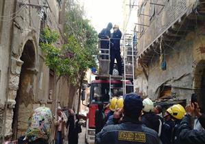 مصدر بحي الجمرك: العقار المنهار صادر له قرار إزالة منذ 10 سنوات -صور