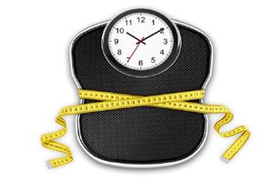 منها حليب بالقرفة.. اشرب هذه الخلطات لإنقاص الوزن أثناء النوم