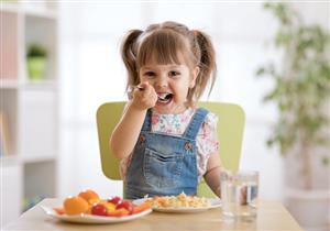 التغذية للأطفال- ما هي الأطعمة الأكثر فائدة لصحتهم؟