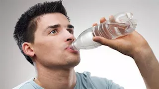 5 أطعمة تحمي الجسم من الجفاف.. أبرزها البطيخ 