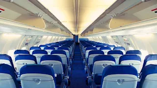 نصائح للمسافرين.. كيف تختار مقعد الطائرة لتقليل خطر العدوى؟