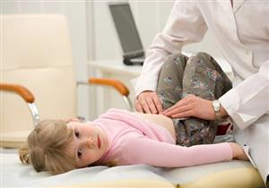 انتبهي- 7 أعراض تكشف إصابة طفلِك بالتهاب مجرى البول