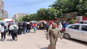 فرحة طلاب الإعدادية بالقليوبية بامتحان الهندسة: جميع الأسئة سهلة- صور