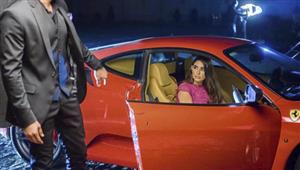 "خمسة وخميسة"| ماذا قال تامر أمين عن السيارة التي أهداها أبو هشيمة لياسمين صبري؟