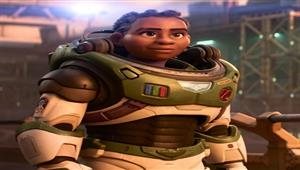 قبلة بين امرأتين.. هل يتم حذف المشاهد المثلية من "Lightyear"؟