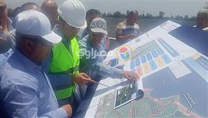 كامل الوزير: "اللي يبني مخالف على حرم الطريق مالهوش تعويض"- صور 