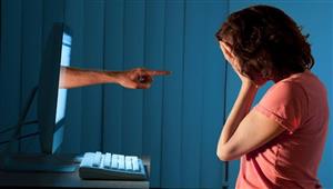  احذر التسرع.. كيف تتصرف عند تلقيك رسالة تهديد من حساب مجهول؟