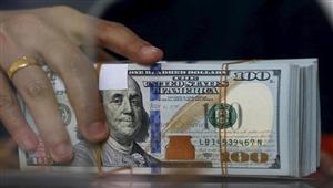 بعد تشديدها مؤخرا.. إجراءات البنوك لتدبير الدولار للمسافرين 