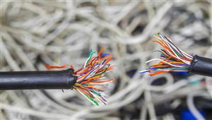 حرب إلكترونية بين روسيا وأوكرانيا.. ما قصتها؟