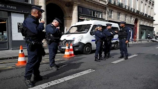 إصابة 3 أشخاص في حادث دهس قرب الشانزليزيه بباريس
