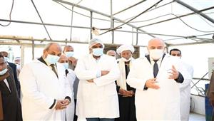 محافظ قنا يطلق إشارة بدء موسم عصير القصب بمصنع سكر قوص