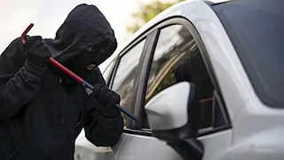 عصابة زفتى.. مباحث الشرقية تستعيد سيارة مسروقة باهظة الثمن بعد 48 ساعة