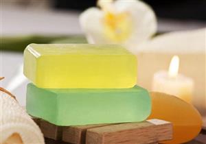 صابون الجلسرين- 3 أنواع مفيدة لبشرتِك