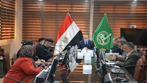 محافظ القليوبية يناقش اشتراطات الحماية المدنية لتأمين الكنائس 