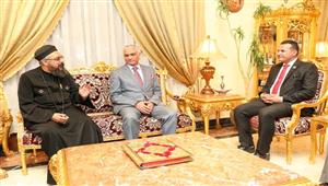 صور.. رئيس جامعة الملك سلمان يهنئ قساوسة كنائس جنوب سيناء بعيد الميلاد