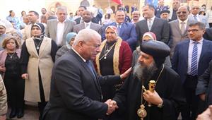 صور.. المحافظ يهنئ أسقف السويس بعيد الميلاد