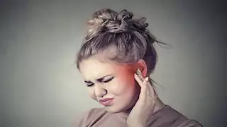 3 علامات إذا ظهرت أسفل اذنيك احذر الإصابة بهذا النوع من السرطان 