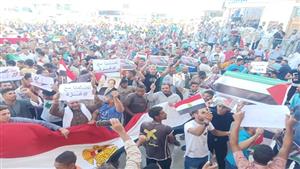 مظاهرات دعم لفلسطين في ميدان سوهو سكوير بشرم الشيخ (صور)
