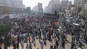 دعمًا لفلسطين ورفضًا للتهجير.. الآلاف يتظاهرون بميدان سيدي جابر في الإسكندرية- صور