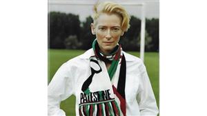 صورة متداولة لنجمة إنجليزية شهيرة بالوشاح الفلسطيني