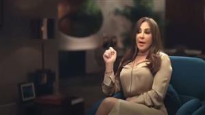 إليسا عن عمرو دياب: "صار عايش حياته"