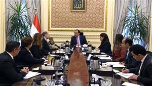 رئيس الوزراء يستقبل نائب رئيس البنك الأوروبي لإعادة الإعمار والتنمية 