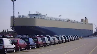 الصين تصدر أكثر من 5.5 مليون سيارة خلال 10 شهور 