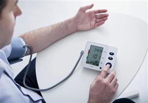 سهلة الاستخدام- 4 أجهزة دقيقة لقياس ضغط الدم