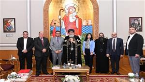 البابا تواضروس يستقبل نقيب الصحفيين ووفدًا من مجلس النقابة