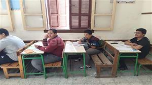 سؤال "بقراءة الشهادة الإعدادية" بالقاهرة يثير الجدل.. ومعلم يكشف الحل الصحيح 