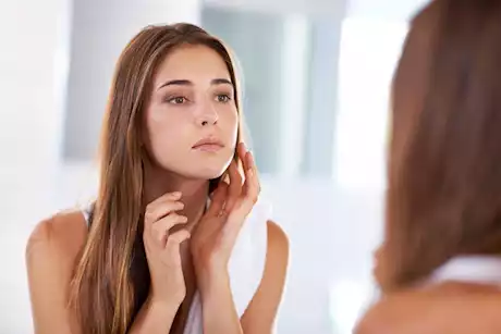 نصائح ذهبية تخلصك من الكلف- ما الفئة الأكثر عرضة له؟