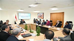 وزير الري يبحث الإجراءات التنفيذية لمشروع تعزيز إنتاجية المياه في الزراعة