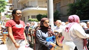 رغم الشكاوى.. التعليم: 5 آلاف طالب حصلوا على الدرجة النهائية في الكيمياء