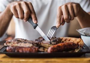 دراسة: تناول اللحوم أكثر من مرة أسبوعيًا يهددك  بمرض خطير