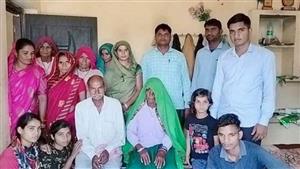 "تلقيت مكالمات من الآلهة".. عودة هندي إلى منزله بعد اختفاء 33 عاما