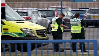 هجوم طعن مروع يهز بريطانيا.. والشرطة تعلن الحادث "حادثًا كبيرًا" |فيديو