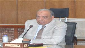 عصمت يتابع موقف المصانع الجديدة بمشروع تطوير صناعة الغزل والنسيج