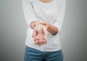 أعراض ارتفاع ضغط الدم- 3 علامات تظهر على اليدين