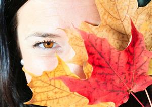 استعدادًا للخريف- طبيب يقدم نصائح للحفاظ على العين