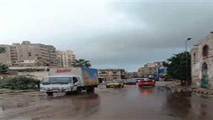 النوة مستمرة.. توجيه عاجل من محافظ الإسكندرية لرؤساء الأحياء- صور