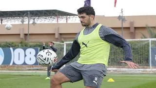 نجم بيراميدز المعار لسموحة يعلن إصابته الخطيرة