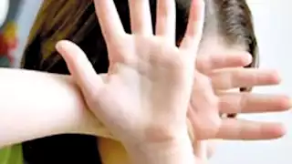 اعترف بالتحرش ومات.. تفاصيل اعتداء عامل على تلميذة في الابتدائية مرتين داخل غرفة