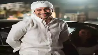 أحمد داوود ينشر صورًا من كواليس "الهوى سلطان" ويعلق: "بتحبوني أكتر ولا رضا عبدالعال"